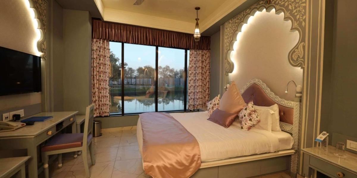 Neonz Resort & Club Ананд Екстер'єр фото